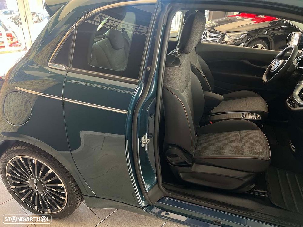 Fiat 500e 3 + 1 42kWh Icon - 21