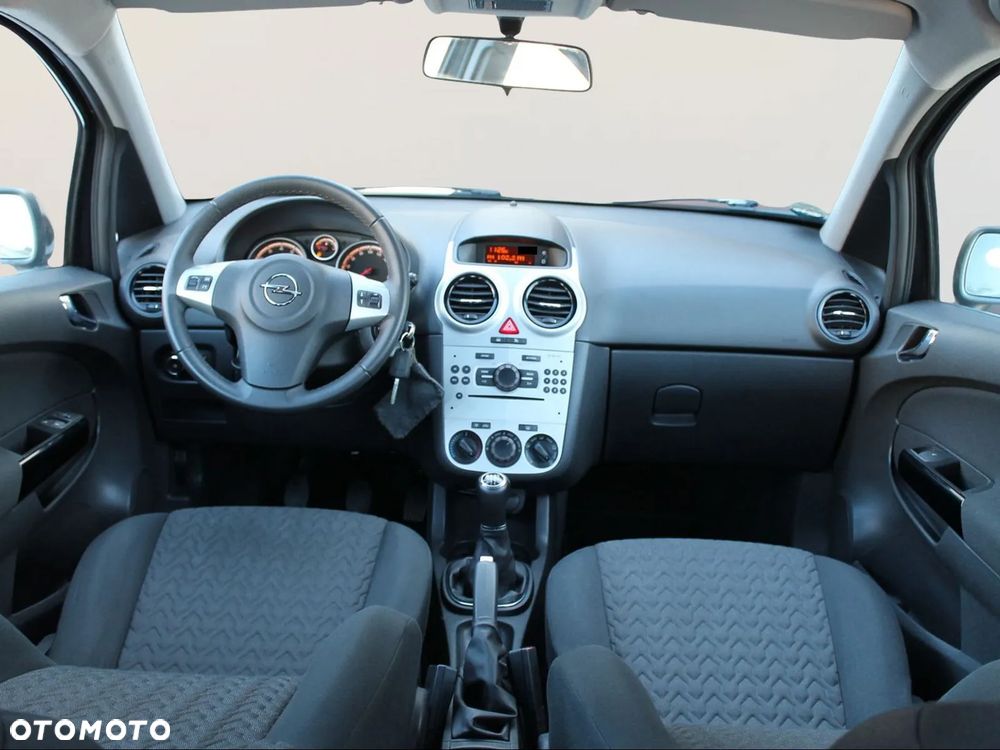 Opel Corsa 1.4 16V Active - 10