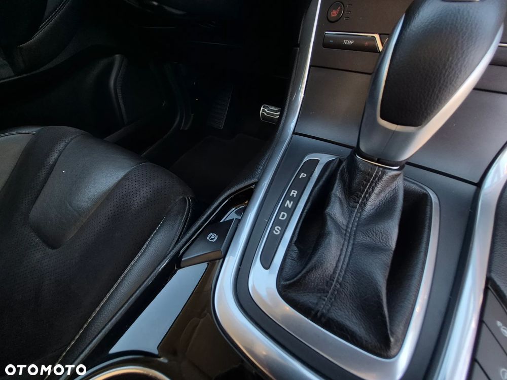 Ford S-Max 2.0 TDCi Titanium PowerShift - 29