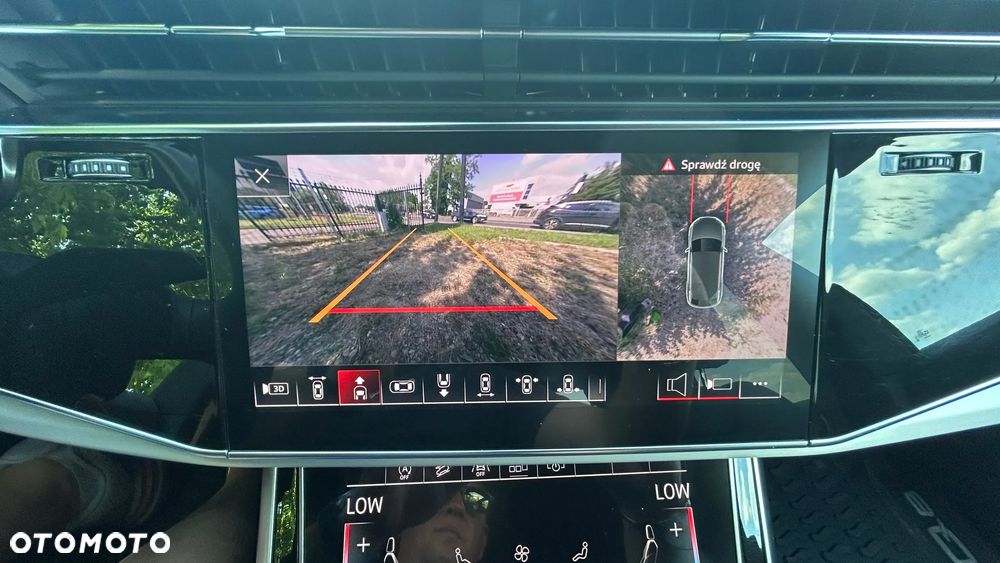 Audi Q8 - 21
