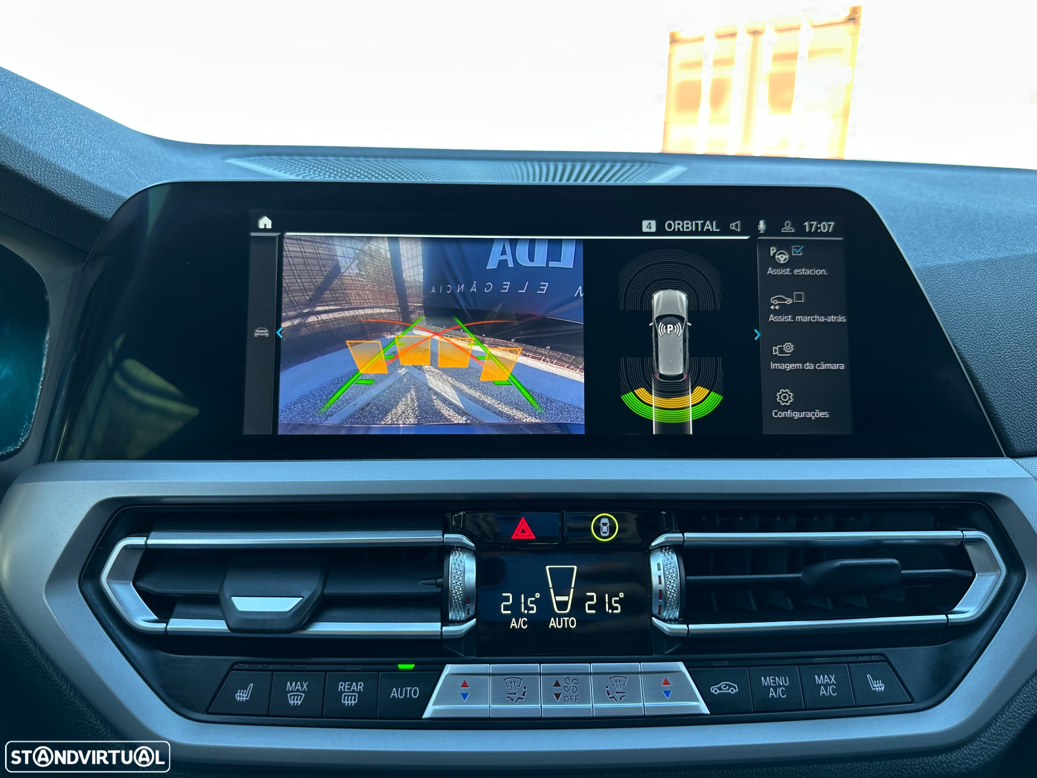 BMW 330 e Touring Aut. Advantage - 14