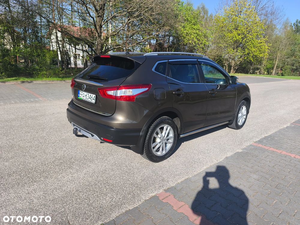 Nissan Qashqai 1.2 DIG-T 360 - 2
