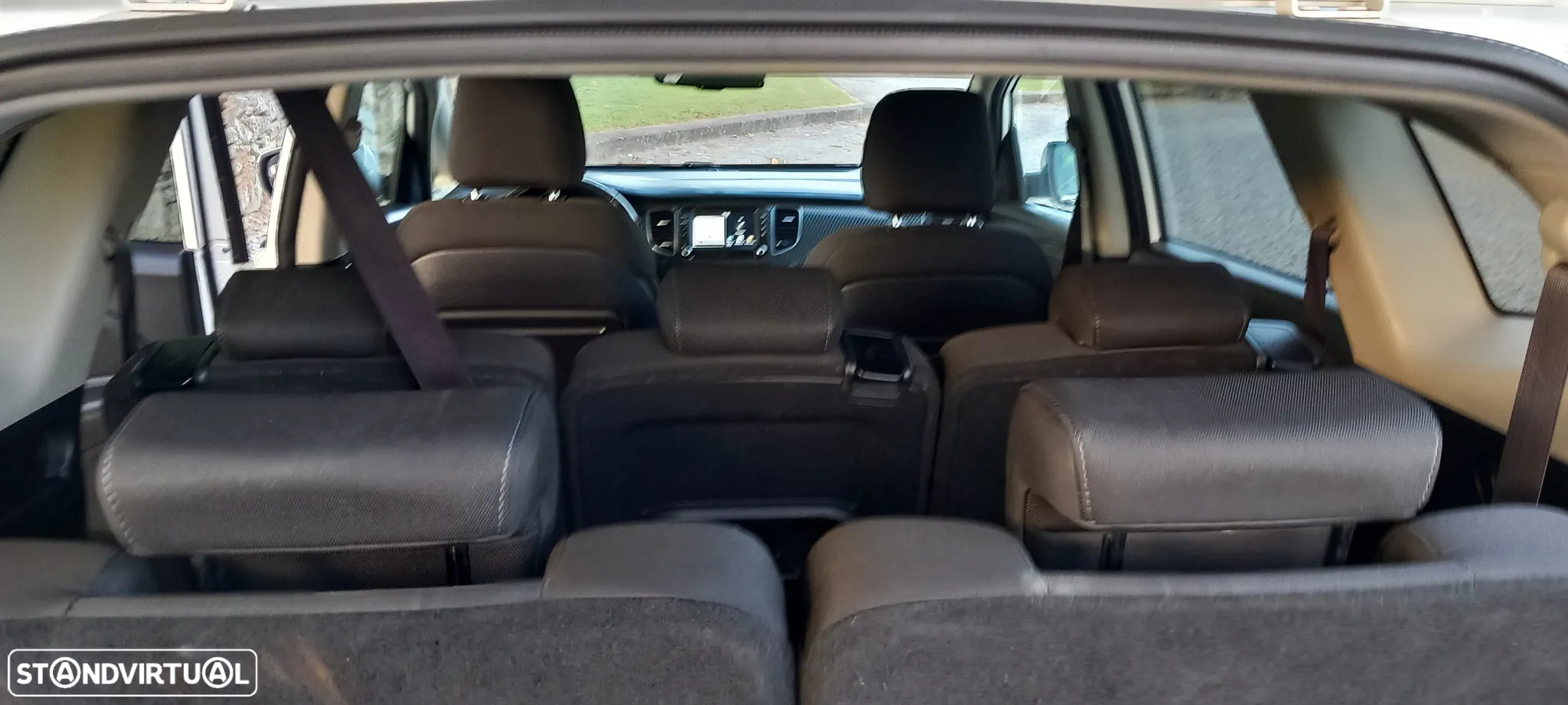 Kia Carens 1.7 CRDi ISG TX - 7