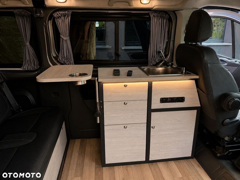 Renault Trafic - 18