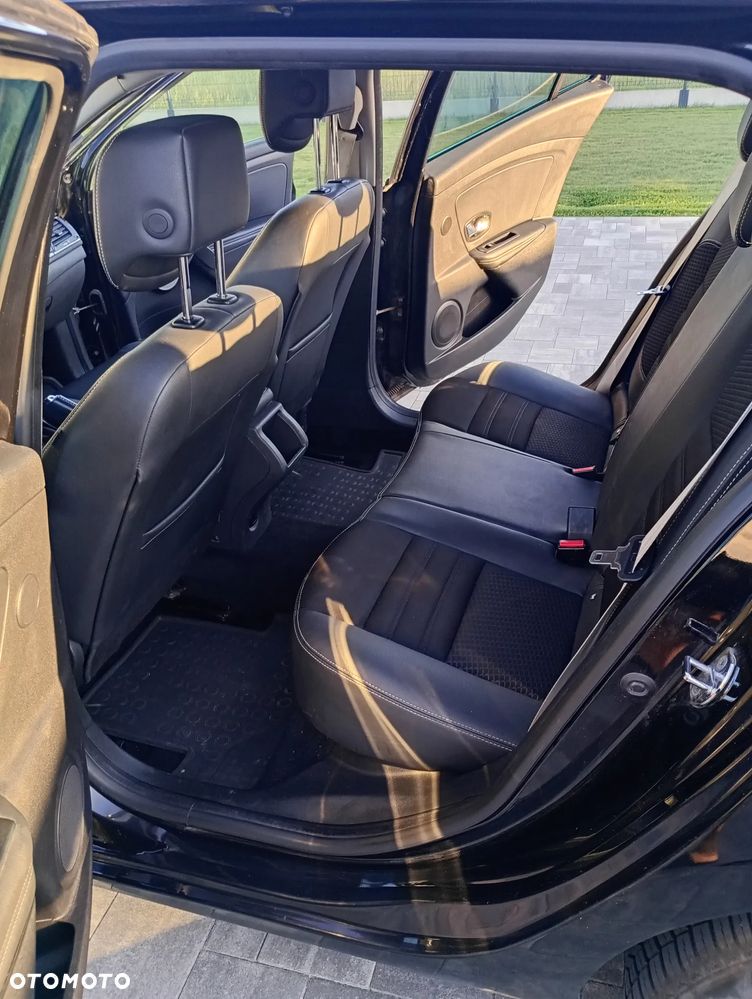 Renault Megane 1.5 dCi Bose - 9