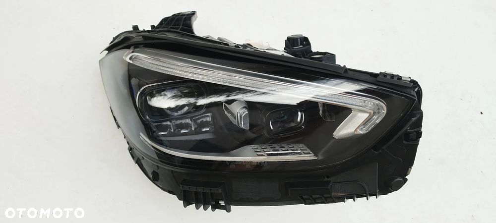 Mercedes C-Klasa W206 2021- Full Led Digital Prawa Oryginał - 2