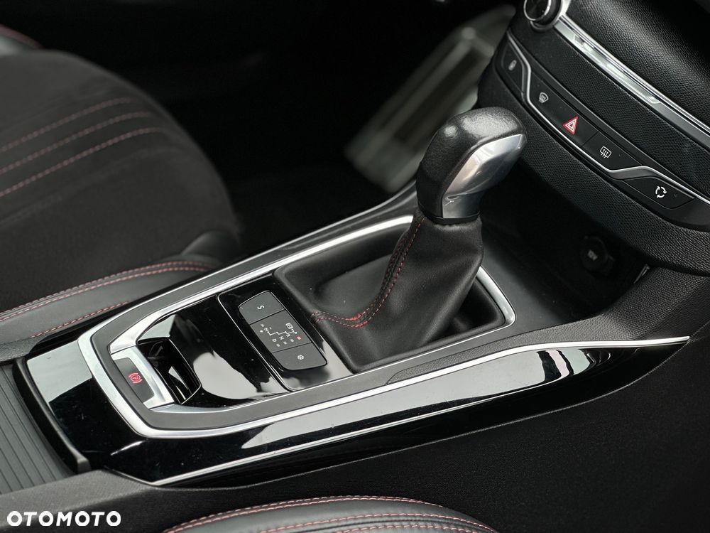 Peugeot 308 PureTech 130 EAT6 Stop & Start GT-Line Edition - 18