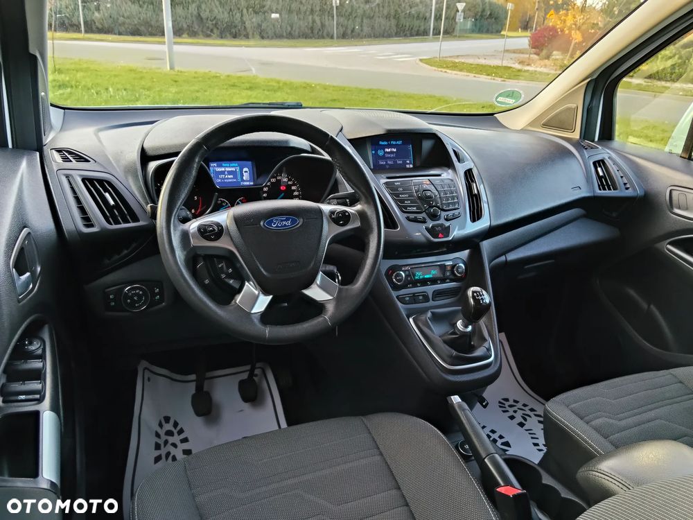 Ford Tourneo Connect - 25
