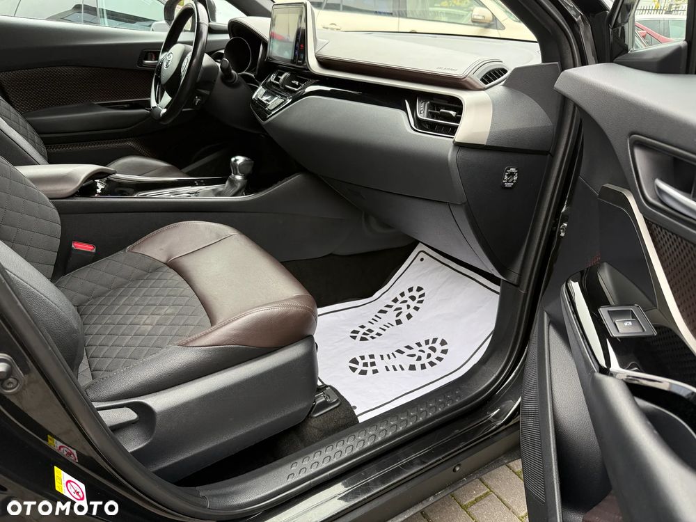 Toyota C-HR 1.8 Hybrid Prestige - 17