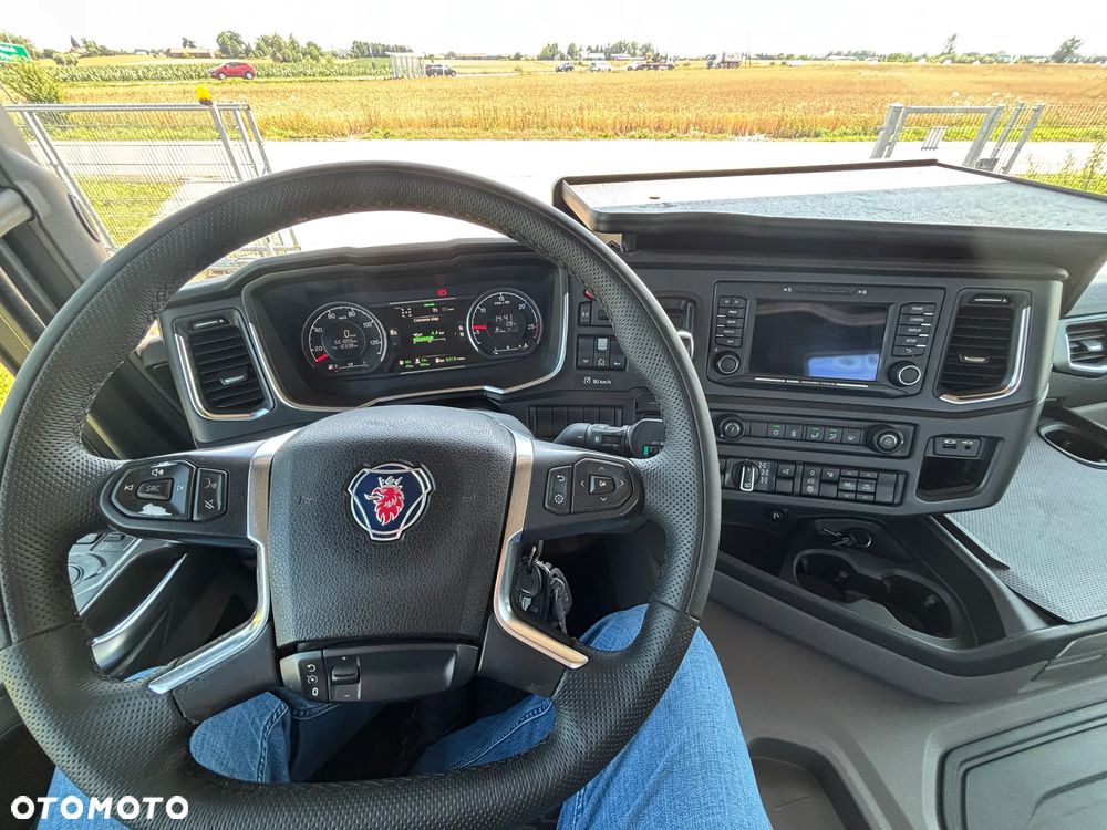 Scania G450 XT 4x4 stały napęd , skrzynia redukcyjna , biegi terenowe , hydraulika do wywrotu, z Niemiec ,opticrusie ze sprzęgłem - 24