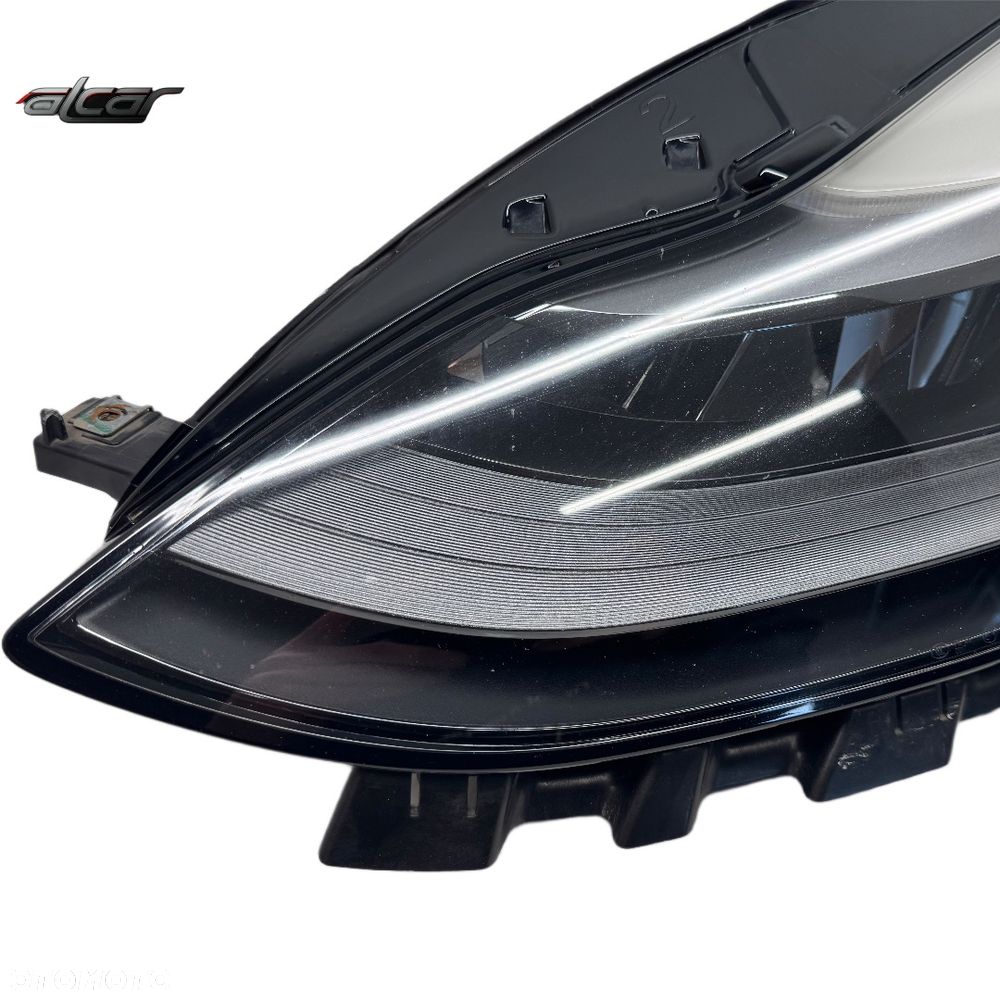 REFLEKTOR LEWY PRZÓD FULL LED TESLA 3/Y 1514952-00-C - 2
