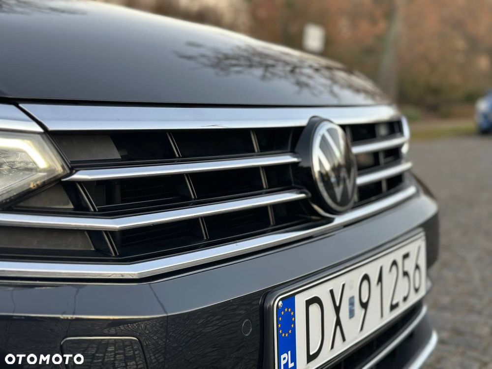 Volkswagen Passat 2.0 TDI SCR DSG Highline - 5