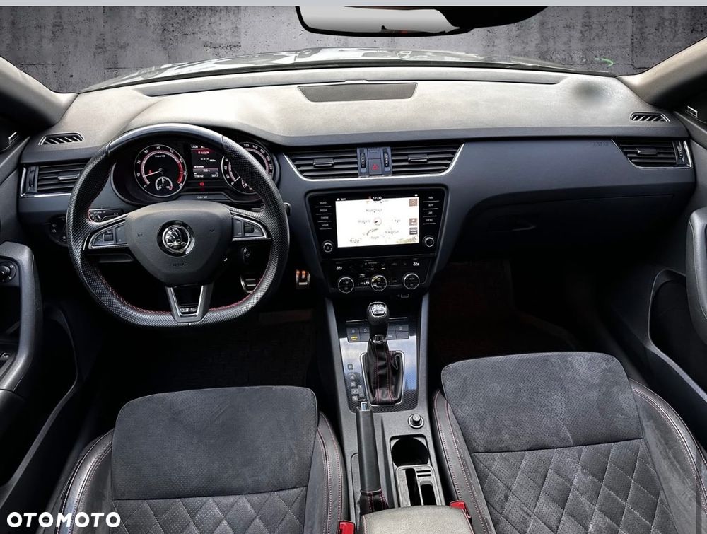 Skoda Octavia 2.0 TSI GPF RS 245 DSG - 6