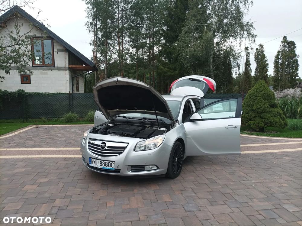 Opel Insignia 2.0 CDTI - 12