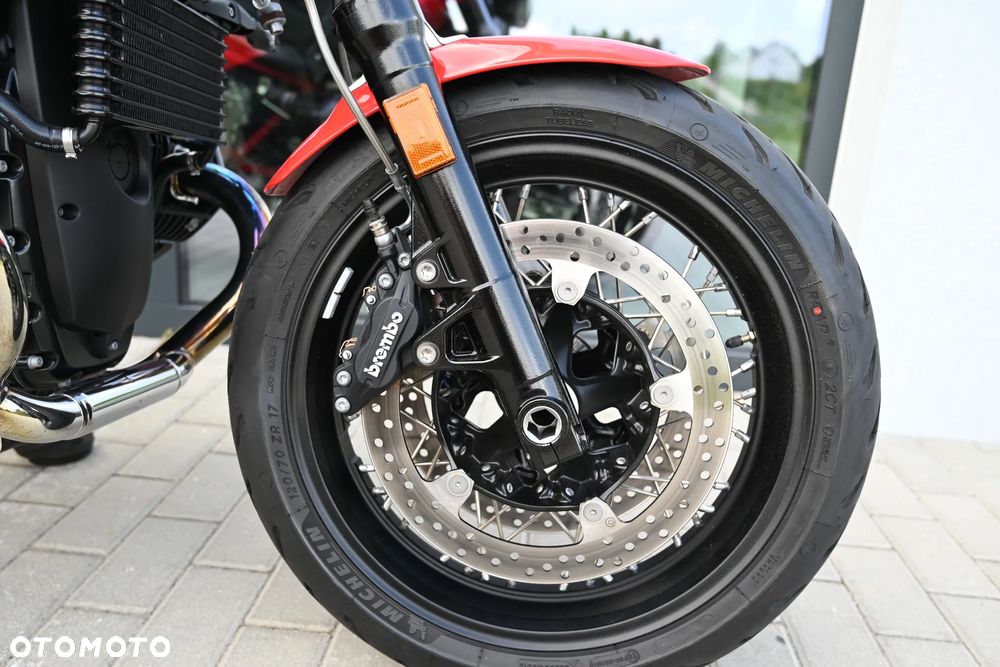 BMW R - 12