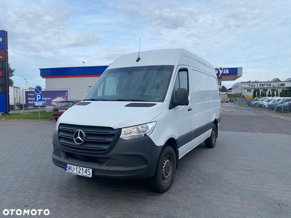 Mercedes-Benz Sprinter 319 - 2