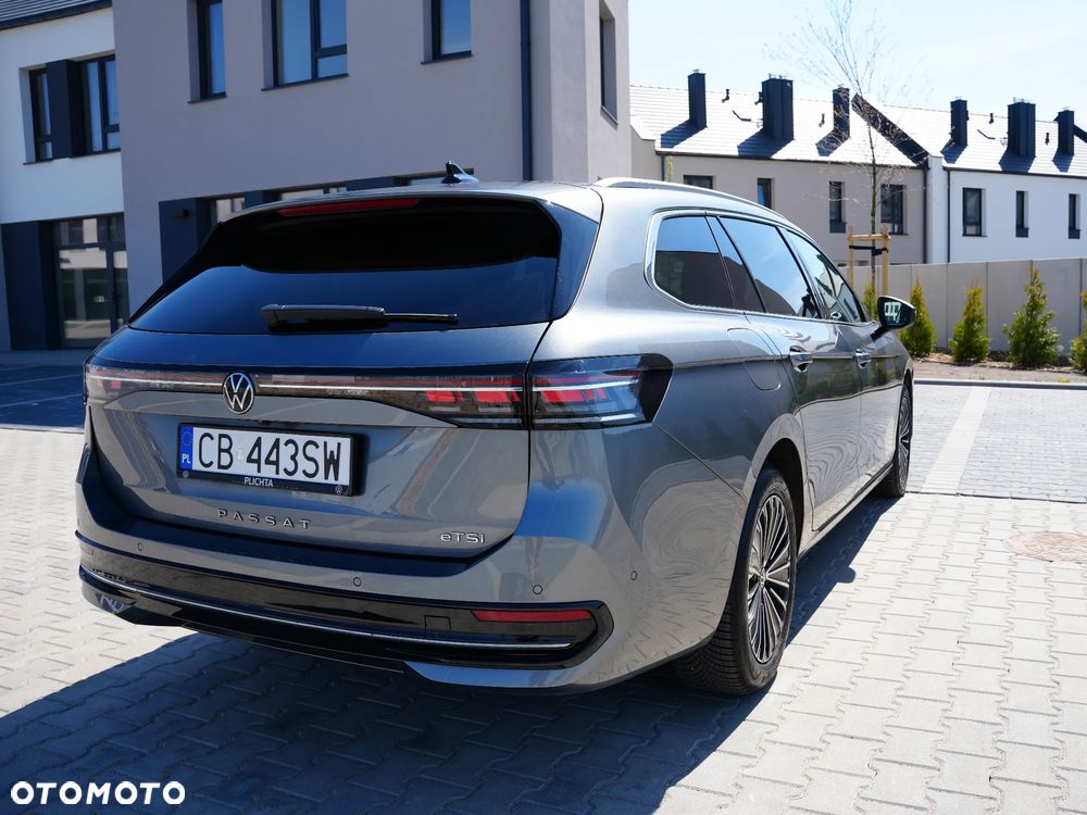 Volkswagen Passat - 5