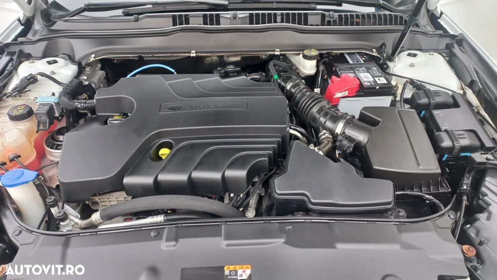 Ford Mondeo 2.0 TDCi Powershift Titanium - 10