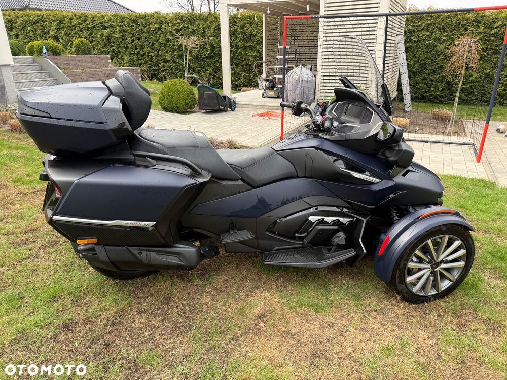 Can-Am Spyder - 5