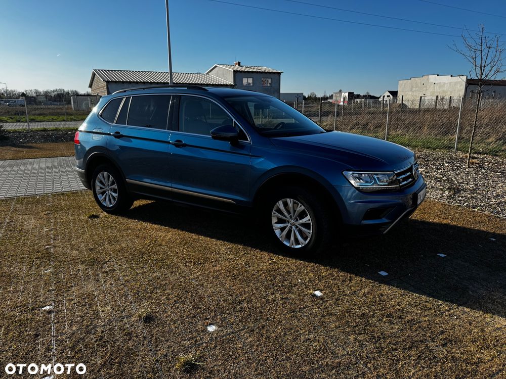 Volkswagen Tiguan - 8