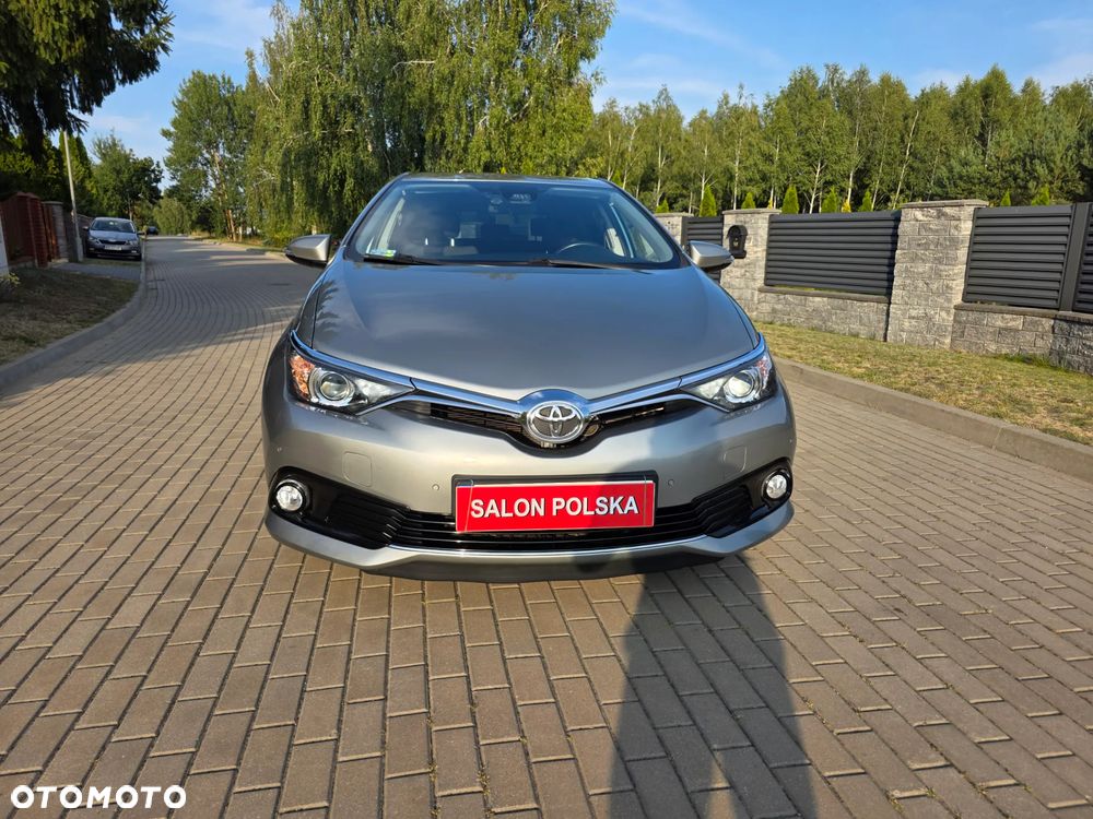Toyota Auris 1.6 Premium - 2