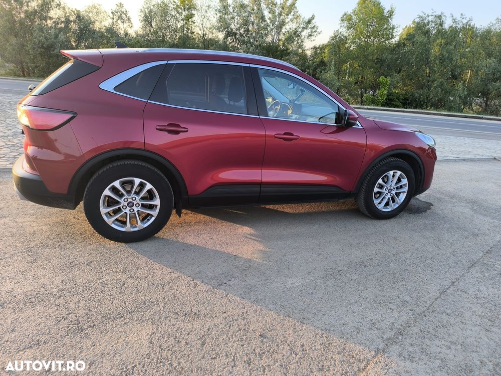 Ford Kuga 1.5 EcoBlue A8 FWD Titanium - 2