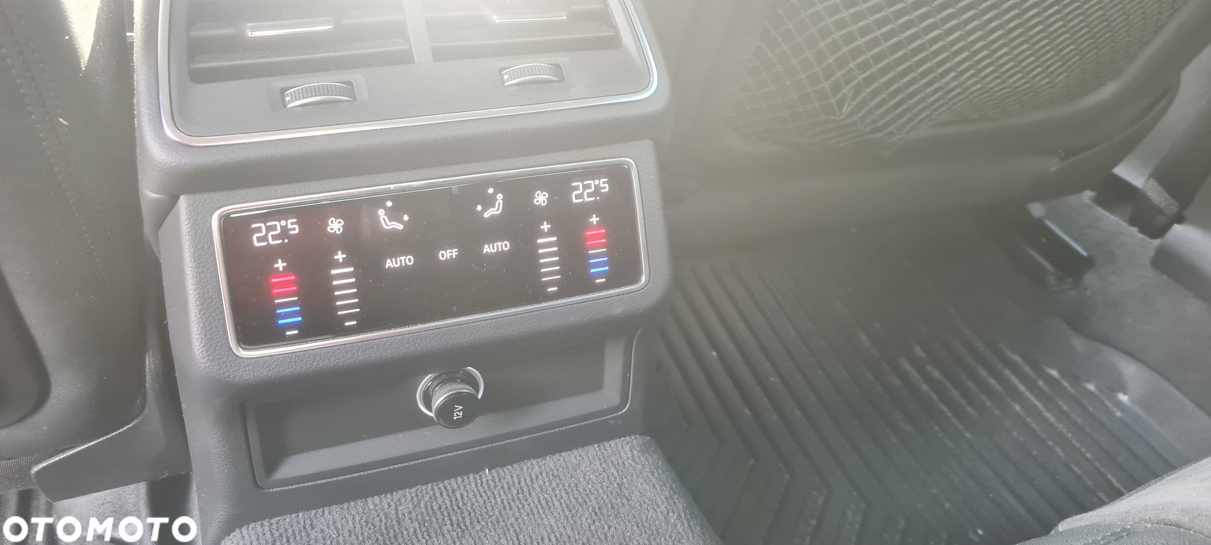 Audi A6 - 4