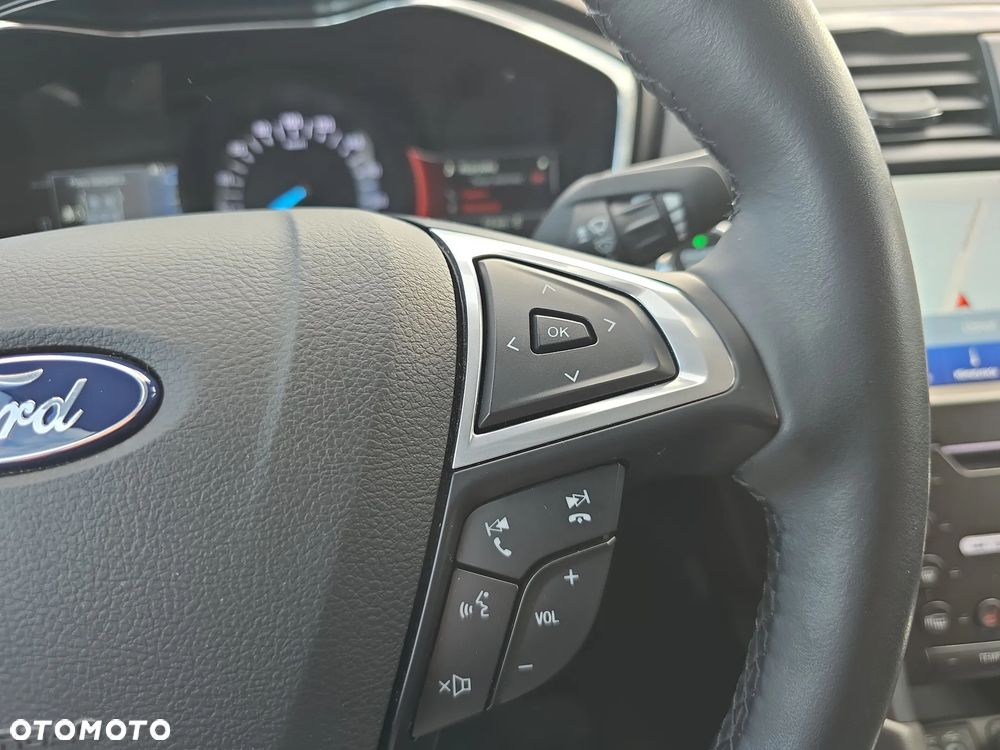 Ford Mondeo 2.0 Hybrid Titanium - 15