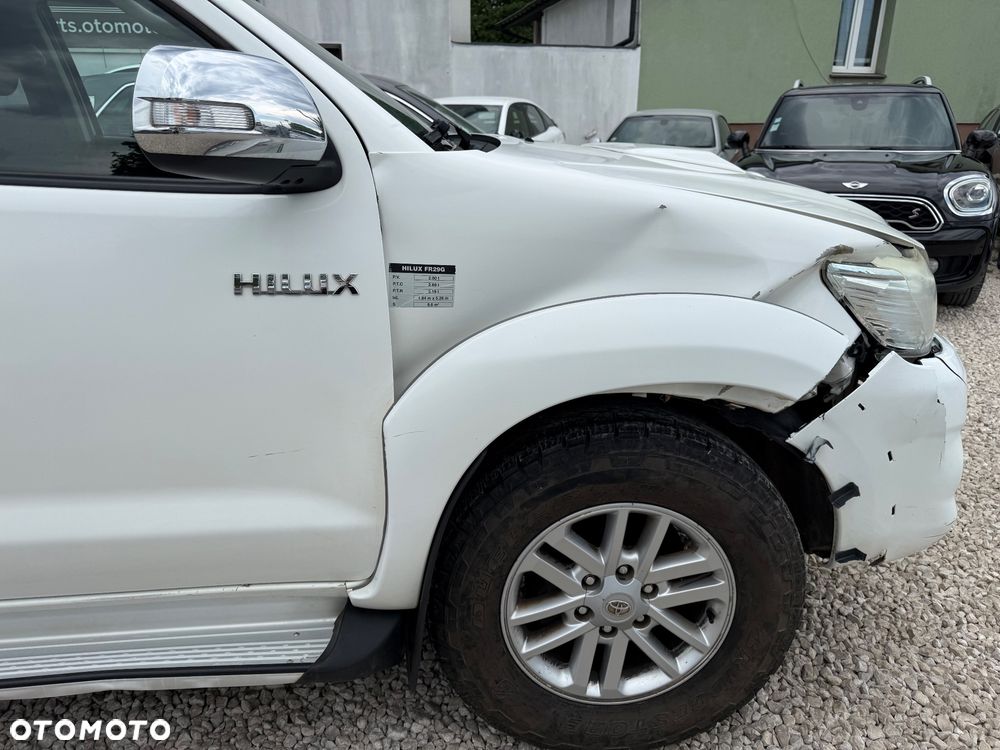 Toyota Hilux - 23