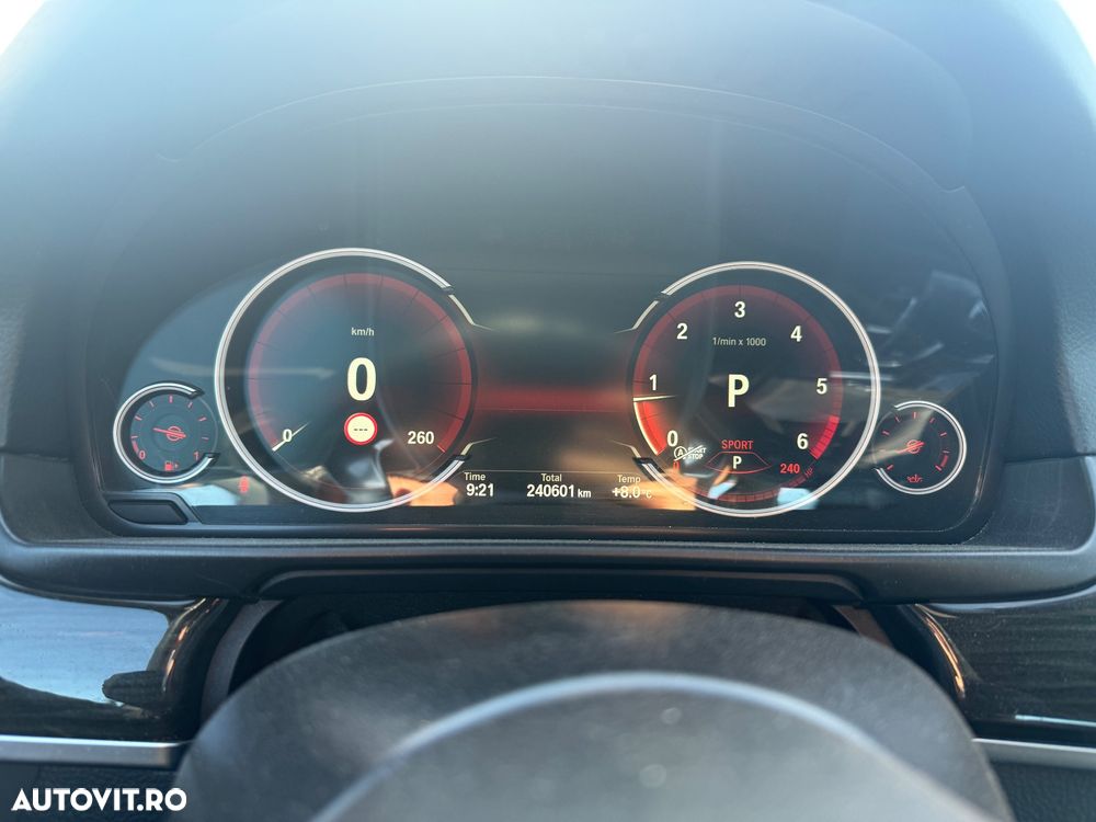 BMW Seria 5 525d Sport-Aut. - 6