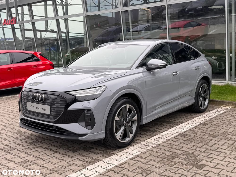 Audi Q4 Sportback e-tron - 4