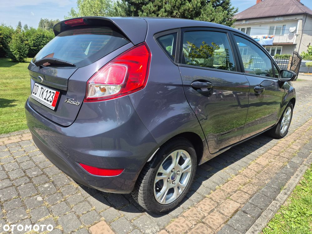 Ford Fiesta 1.25 Champions Edition - 6