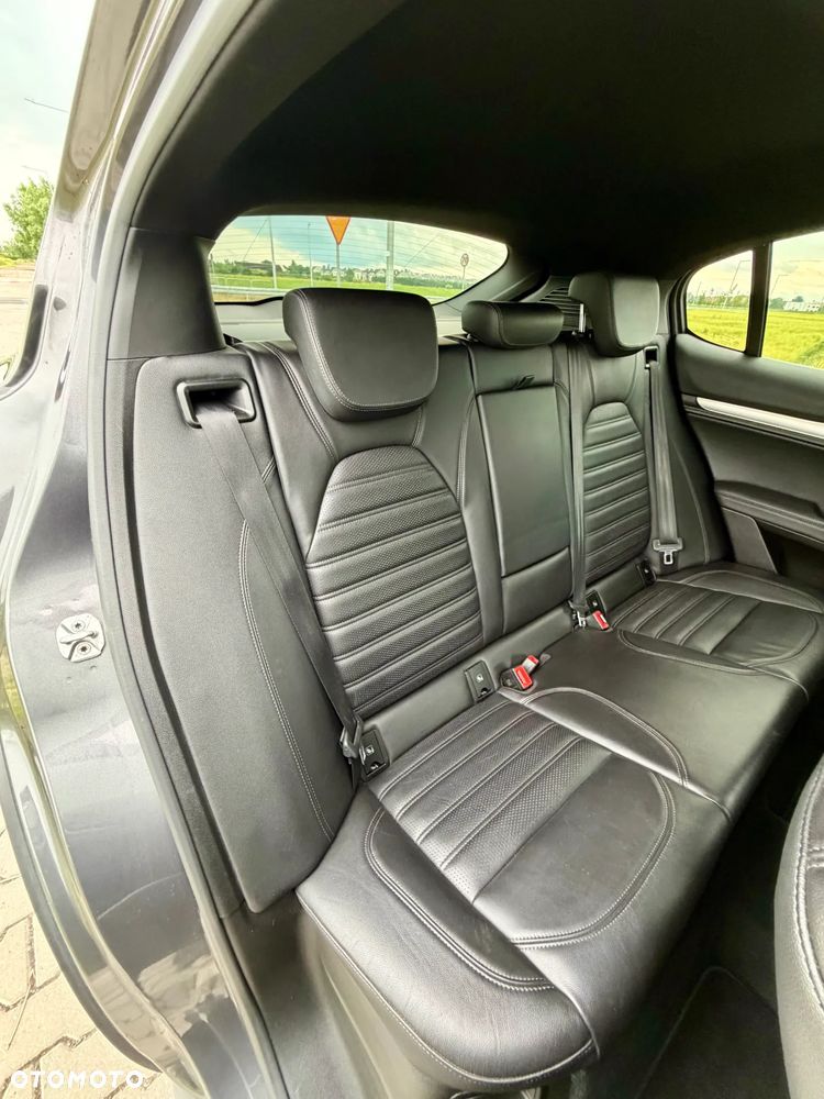 Alfa Romeo Stelvio 2.0 Turbo Executive Q4 - 21