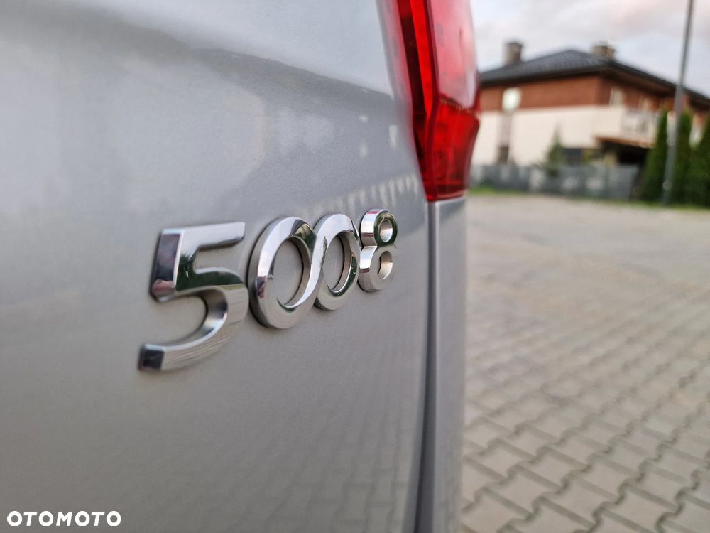 Peugeot 5008 - 31