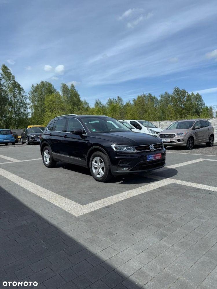 Volkswagen Tiguan - 4
