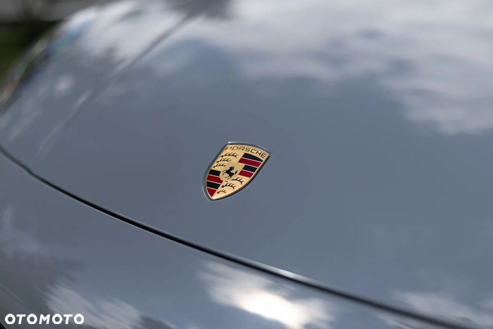 Porsche Cayenne Turbo GT - 12