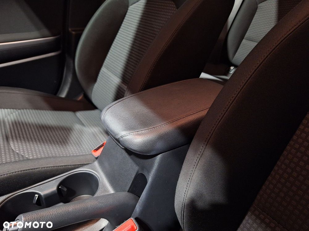 Kia Ceed 1.0 T-GDI S - 32