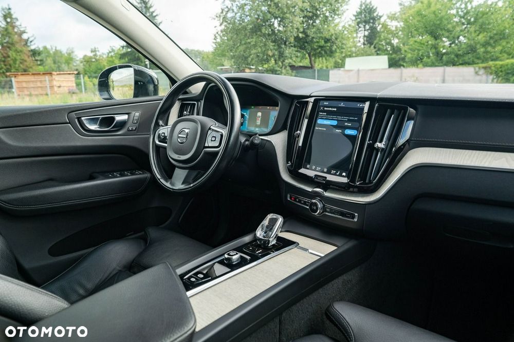 Volvo XC 60 B5 B AWD Inscription - 20