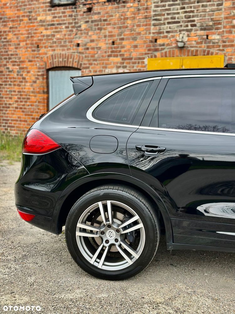 Porsche Cayenne Tiptronic S - 23