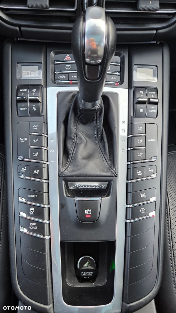 Porsche Macan S - 20