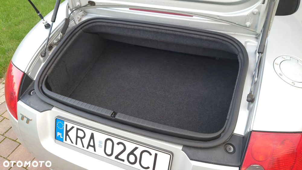 Audi TT Coupé 1.8 T quattro - 8