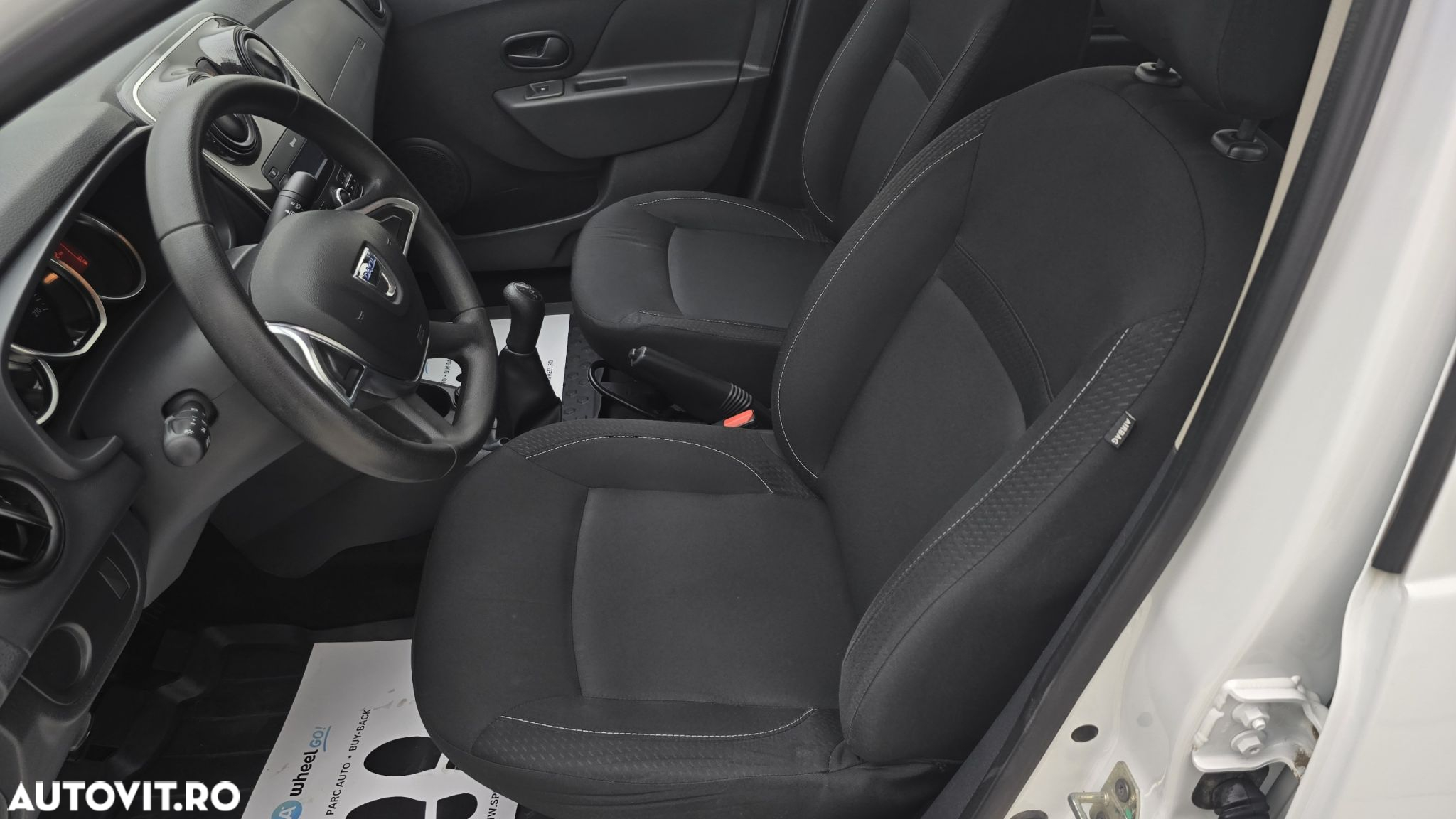 Dacia Logan - 12