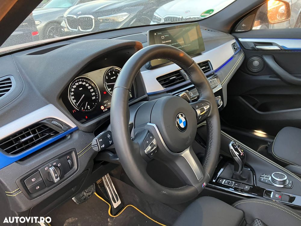 BMW X2 M35i Edition Goldplay - 12