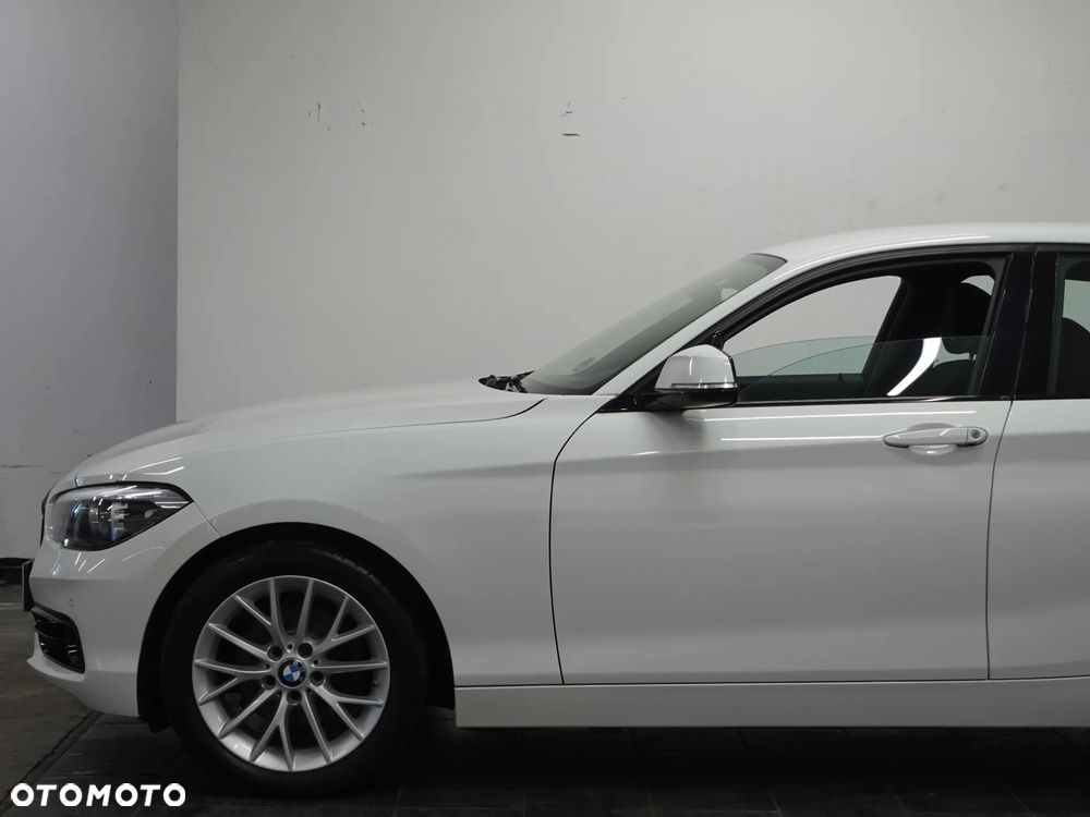 BMW Seria 1 118d xDrive - 15