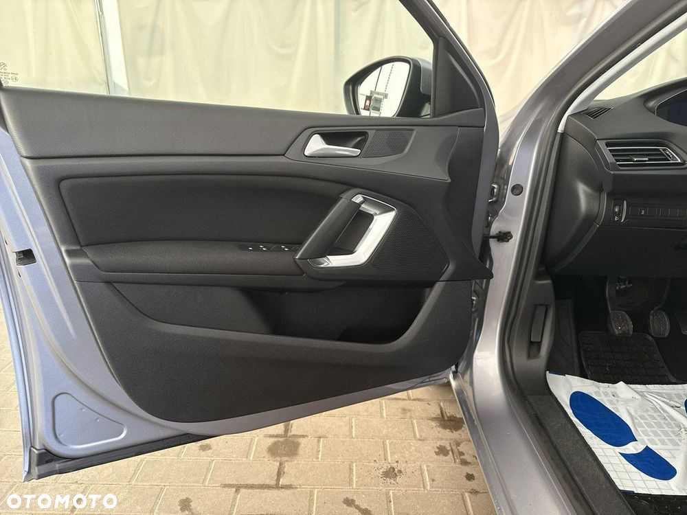 Peugeot 308 - 11