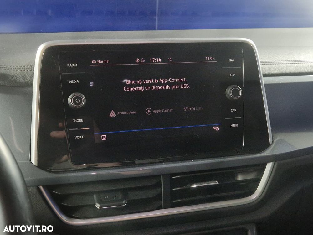 Volkswagen T-Roc - 20