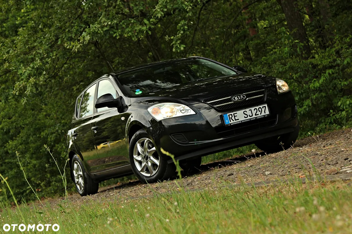 Kia Ceed - 5