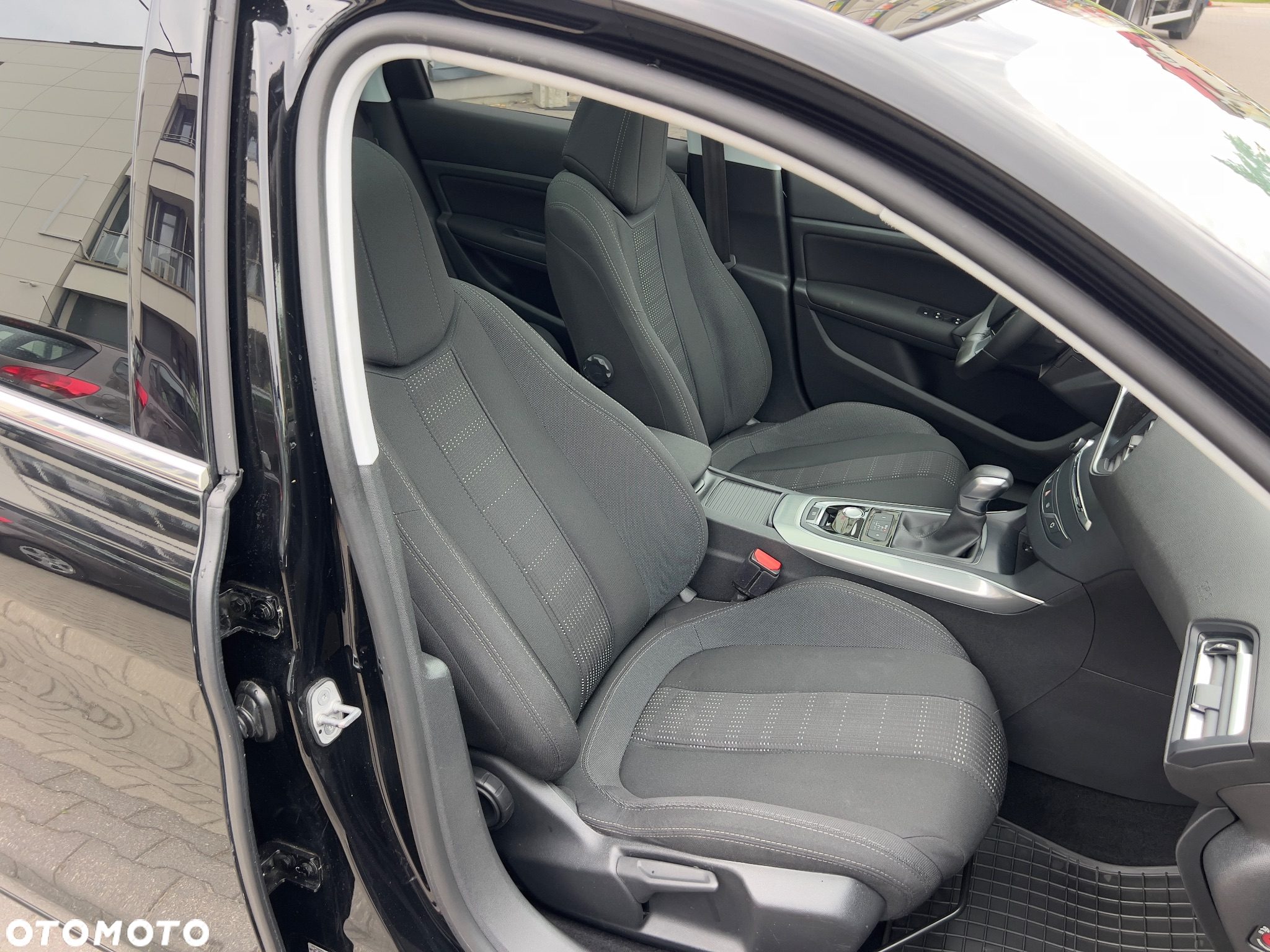 Peugeot 308 SW BlueHDi 150 Automatik Stop & Start Niveau 2 Business-Line - 26