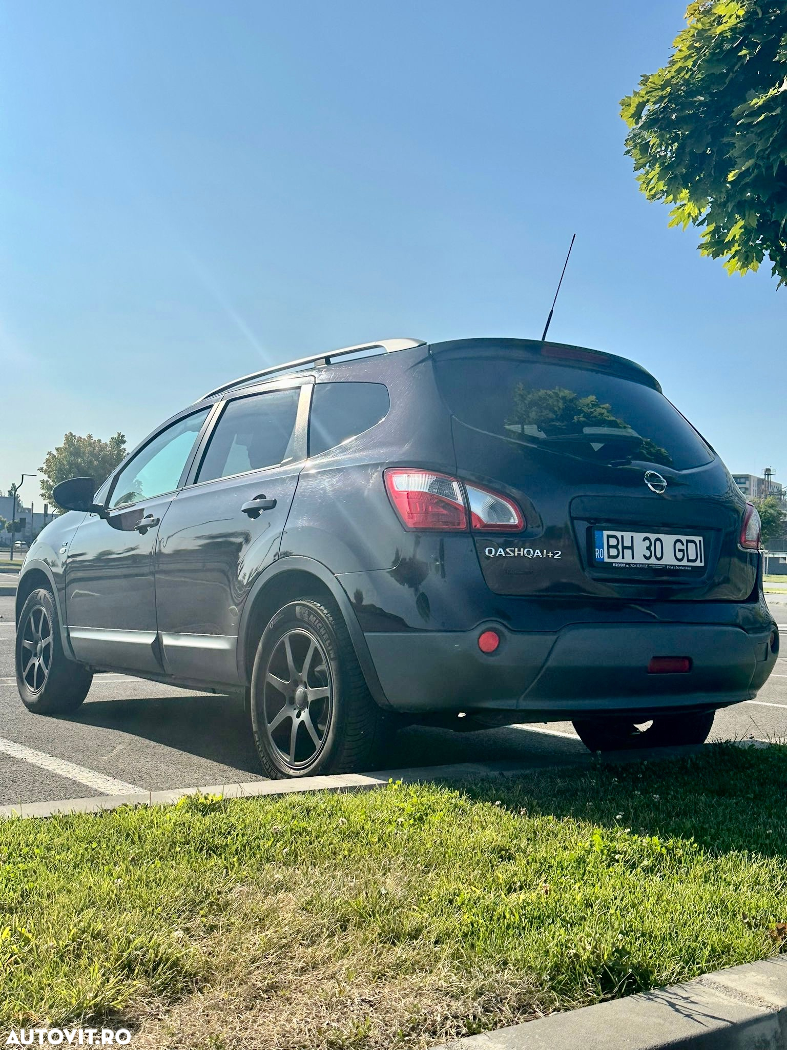Nissan Qashqai+2 - 5