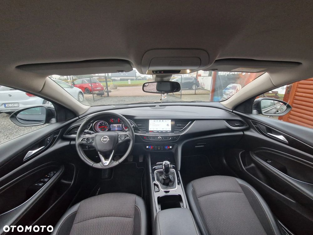 Opel Insignia - 26